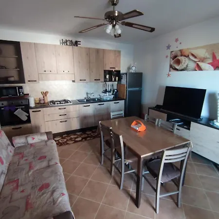 6 Beds Just Minutes From San Teodoro * Budoni